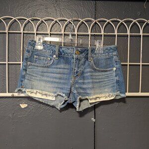 BNWT American Eagle Jean Shorties. Size 4